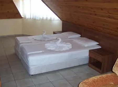 Hotell Bravo Marina Apart